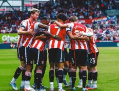 开云体育官方网站-伯恩茅斯主场战胜对手，终结连败