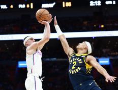 开云体育-包含步行者客场战胜篮网，西蒙斯双20+表现的词条