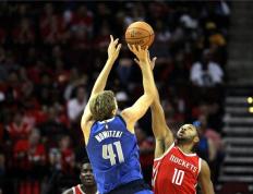 开云体育官网-小牛队主场溃败，遭遇连败困境