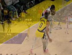 开云体育下载-包含小里弗斯三分绝杀，快船险胜步行者的词条