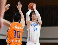 开云体育登录-鱼腩全队出色发挥，击败老黄牛稳居东部头名