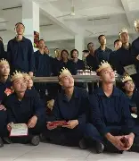 开云体育官网-水晶宫再战成功，士气如虹难以抑制