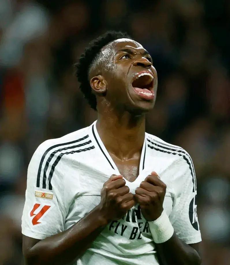 开云体育-皇马遭遇赫罗纳逆转,失去领先优势