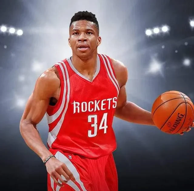 开云官方app入口-雄鹿队在比赛中发挥出色，取得了关键胜利