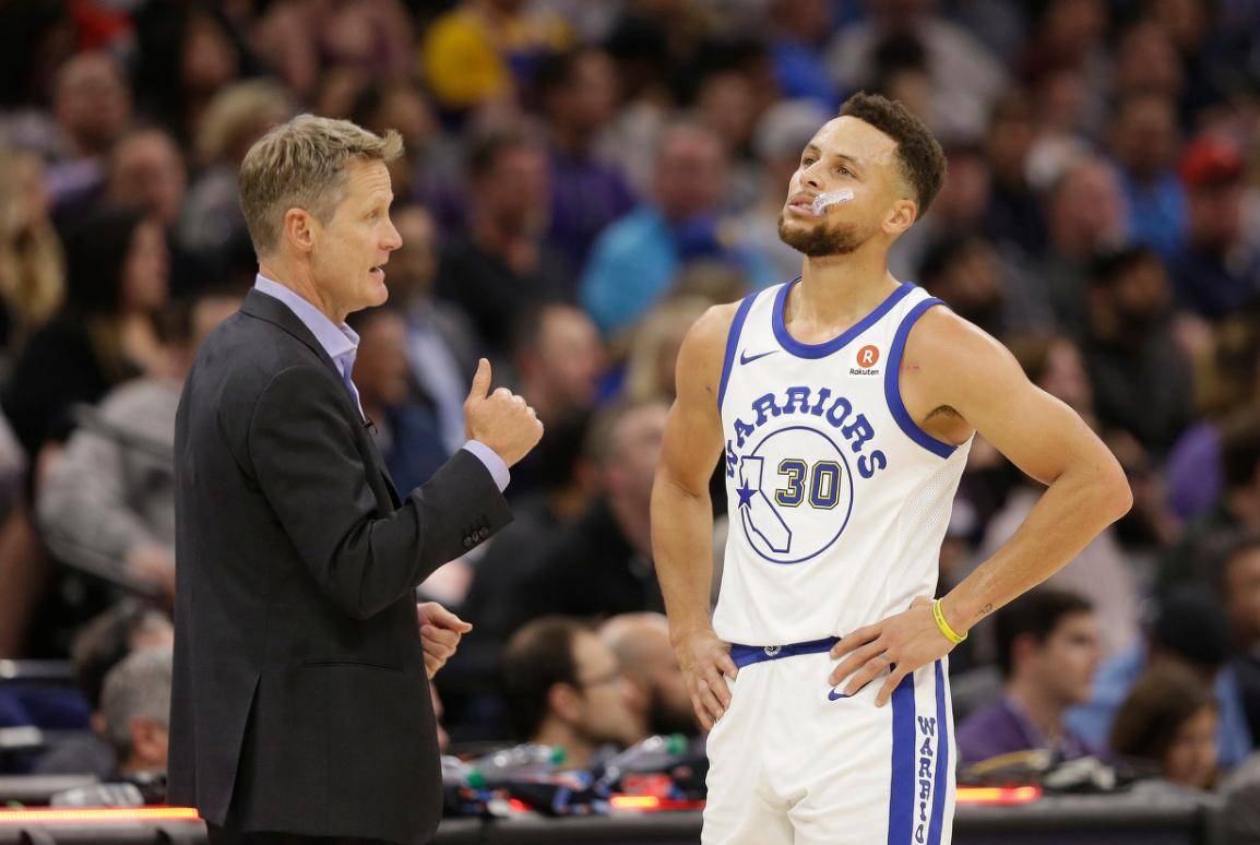 开云体育官网-马刺队后卫成为交易焦点