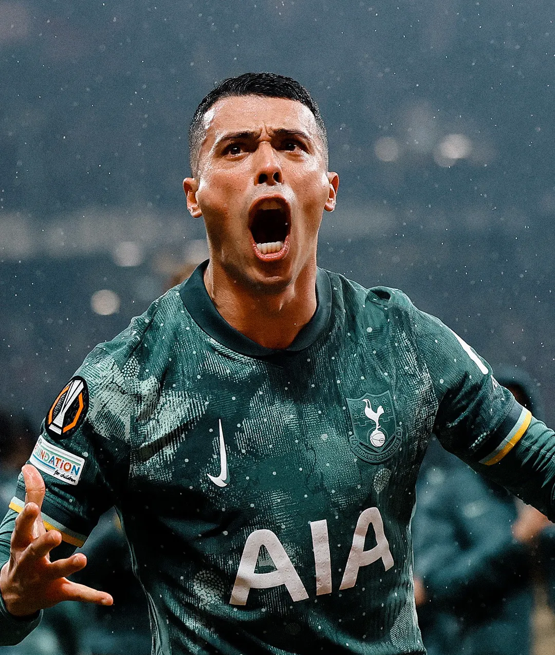 开云APP-热刺后防线隐忧,卫冕冠军难以再战拼搏,向上一线