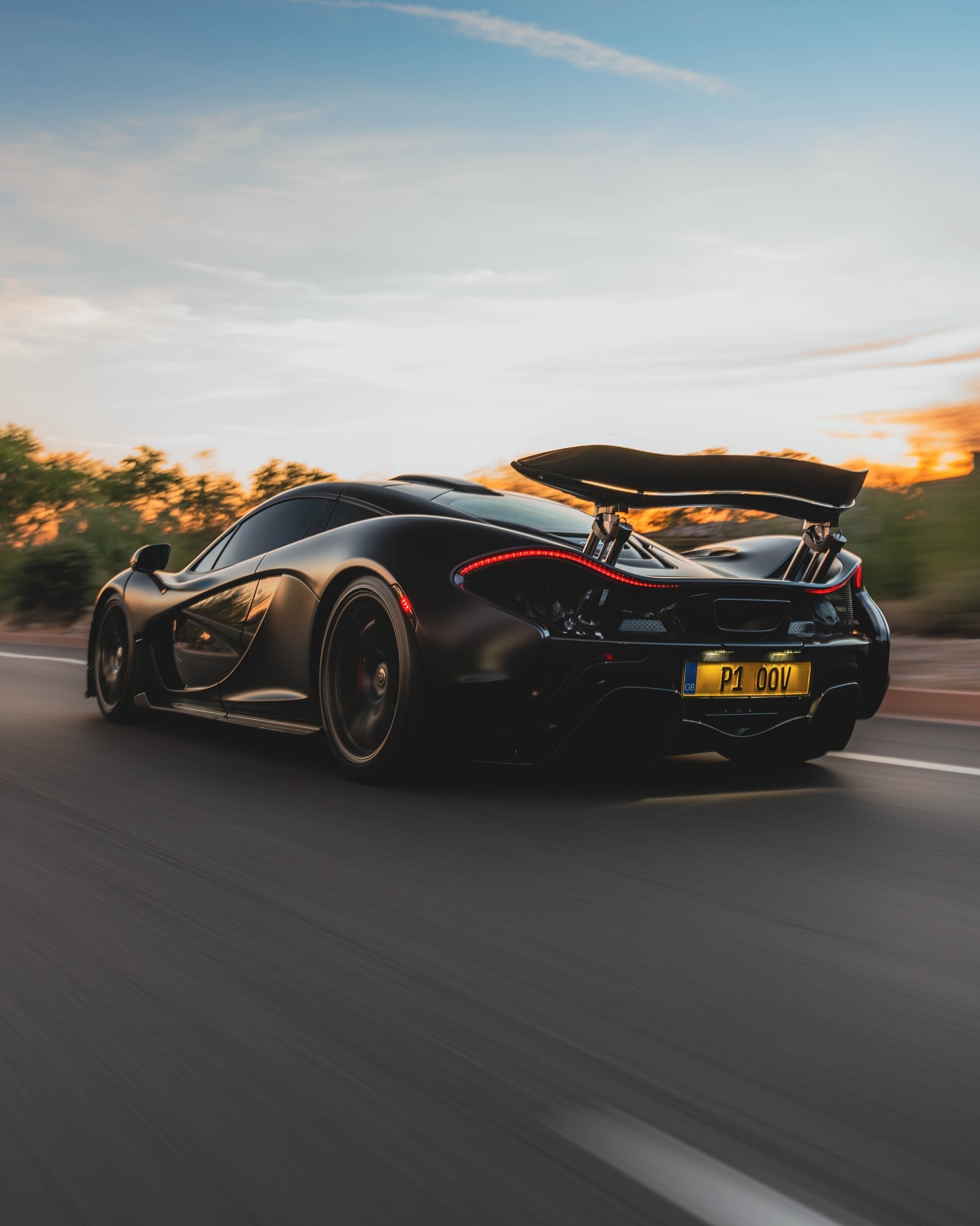 开云体育在线-关于法拉利轻取迈凯伦，拉塞尔高光表现的信息